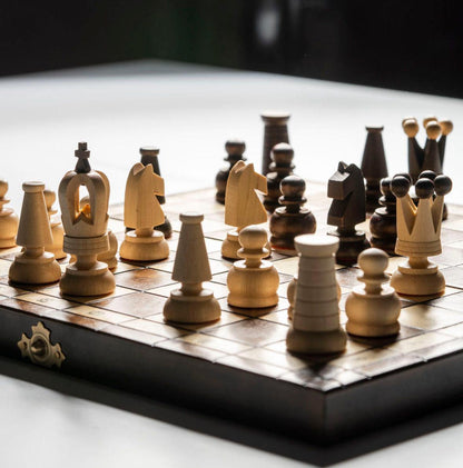 AUGUST Chess Set | 31 cm